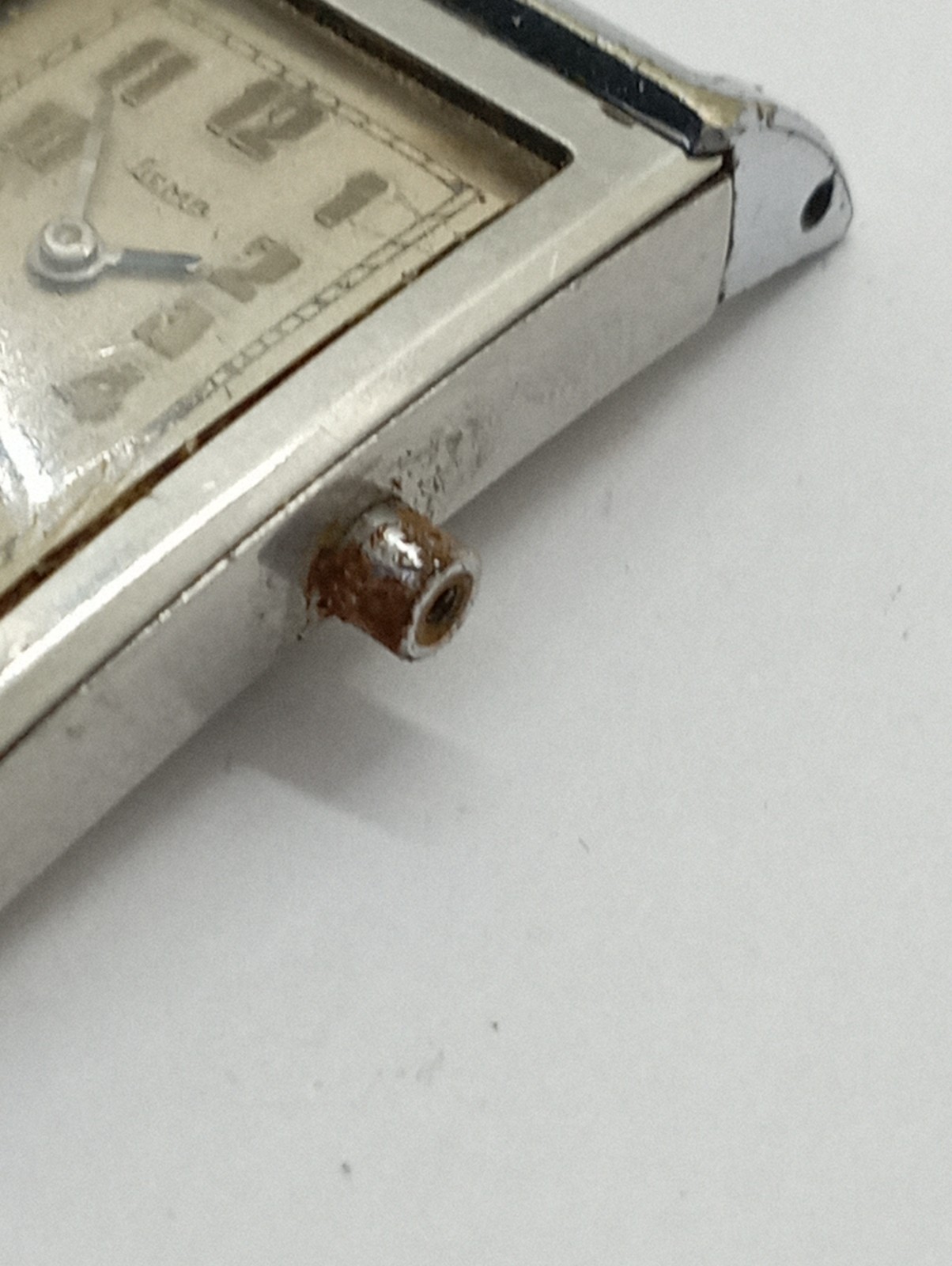 Vintage UNIQUE DIVER TANK HERMETIC watch Crown On Screw Steel Case from 1930’s !