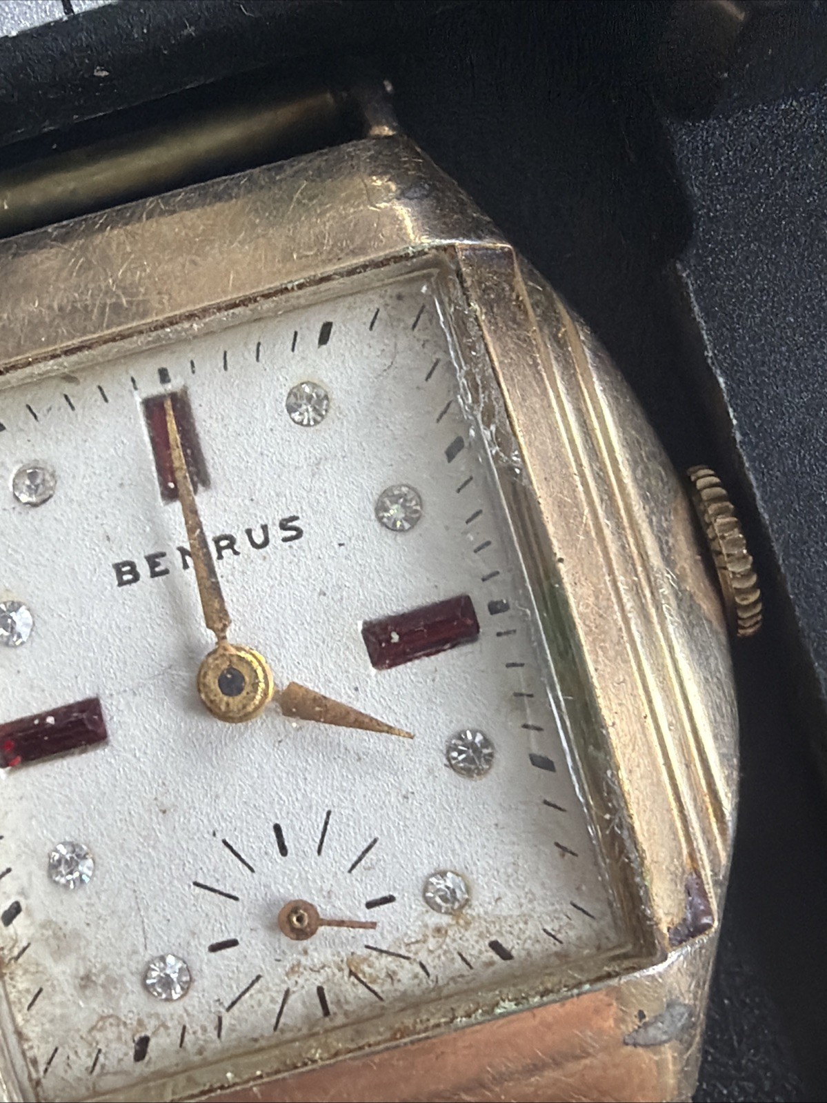 AZ99 Benrus Mens Rolled Plate Ruby Dial Mechanical Watch Tank Parts Repair As Is