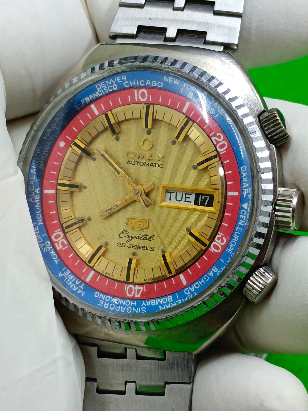 Vintage Omax 5 Crystal Automatic World Diver Rotating Inner Ring Swiss Men Watch
