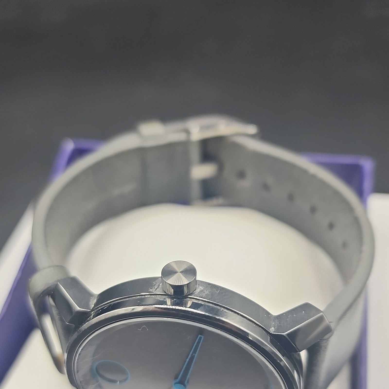 Movado Bold Men’s 44mm Gray Dial Blue Hands Quartz Leather Strap 30m Box