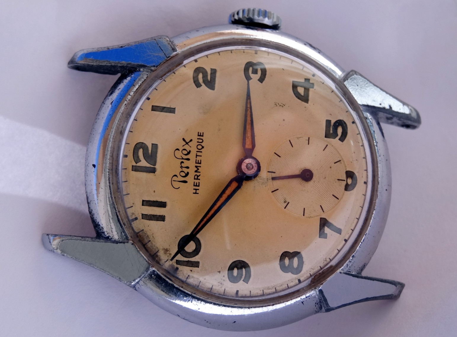 Perfex Hermetique Cal. Cupillard 233, Rare Case Maker, Crab Style, Patina, Works