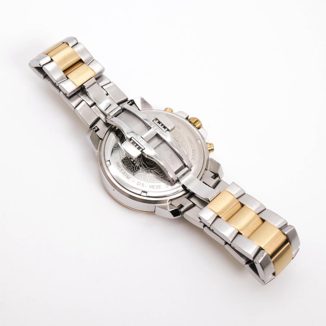 Versace Chronograph Date Green Watch 3834 Quartz Japan 0711995