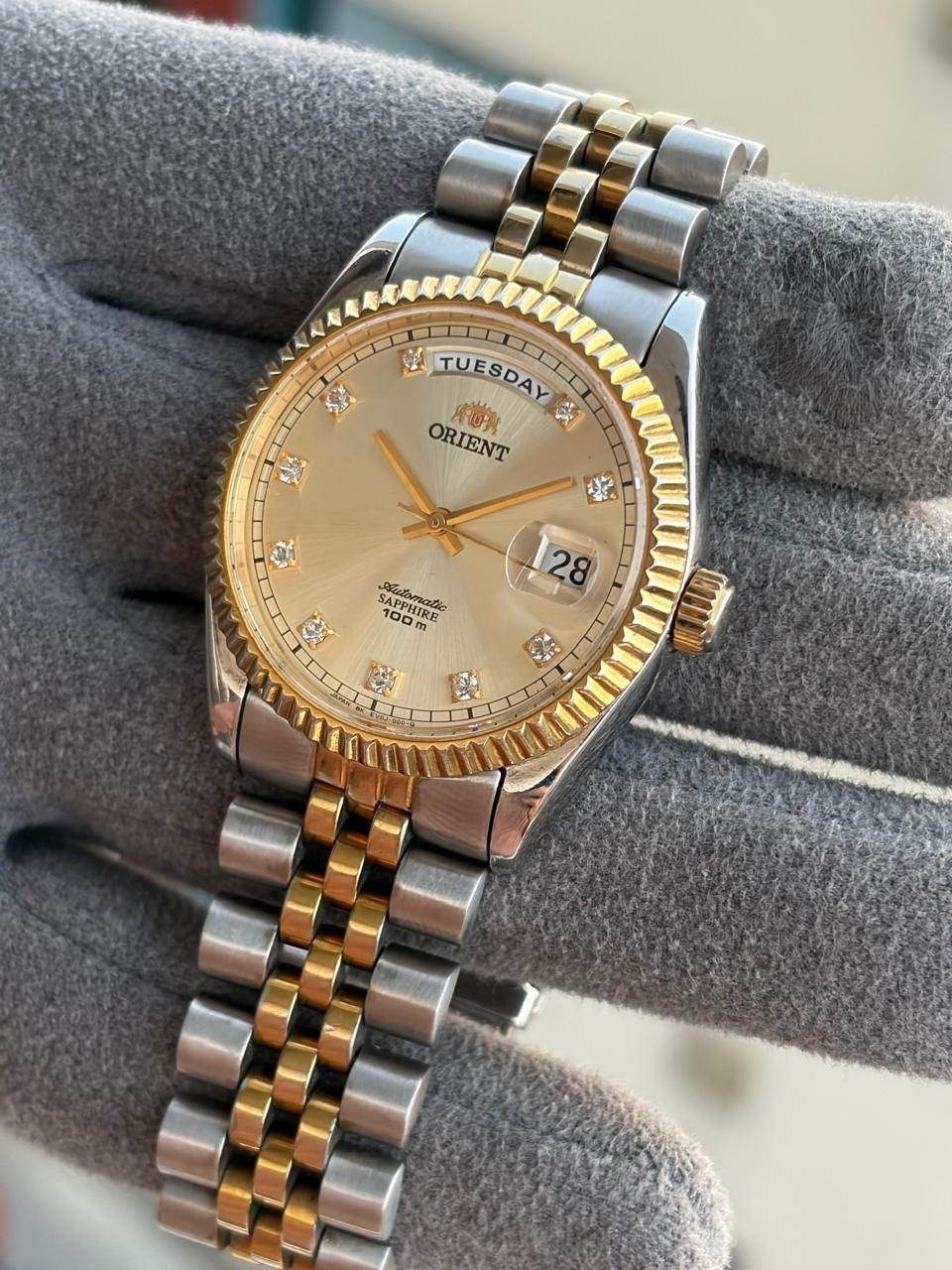 ORIENT PRESIDENT Day-Date  Golden Tow Tone Jubilee Bracelet Steel Men’s Watch