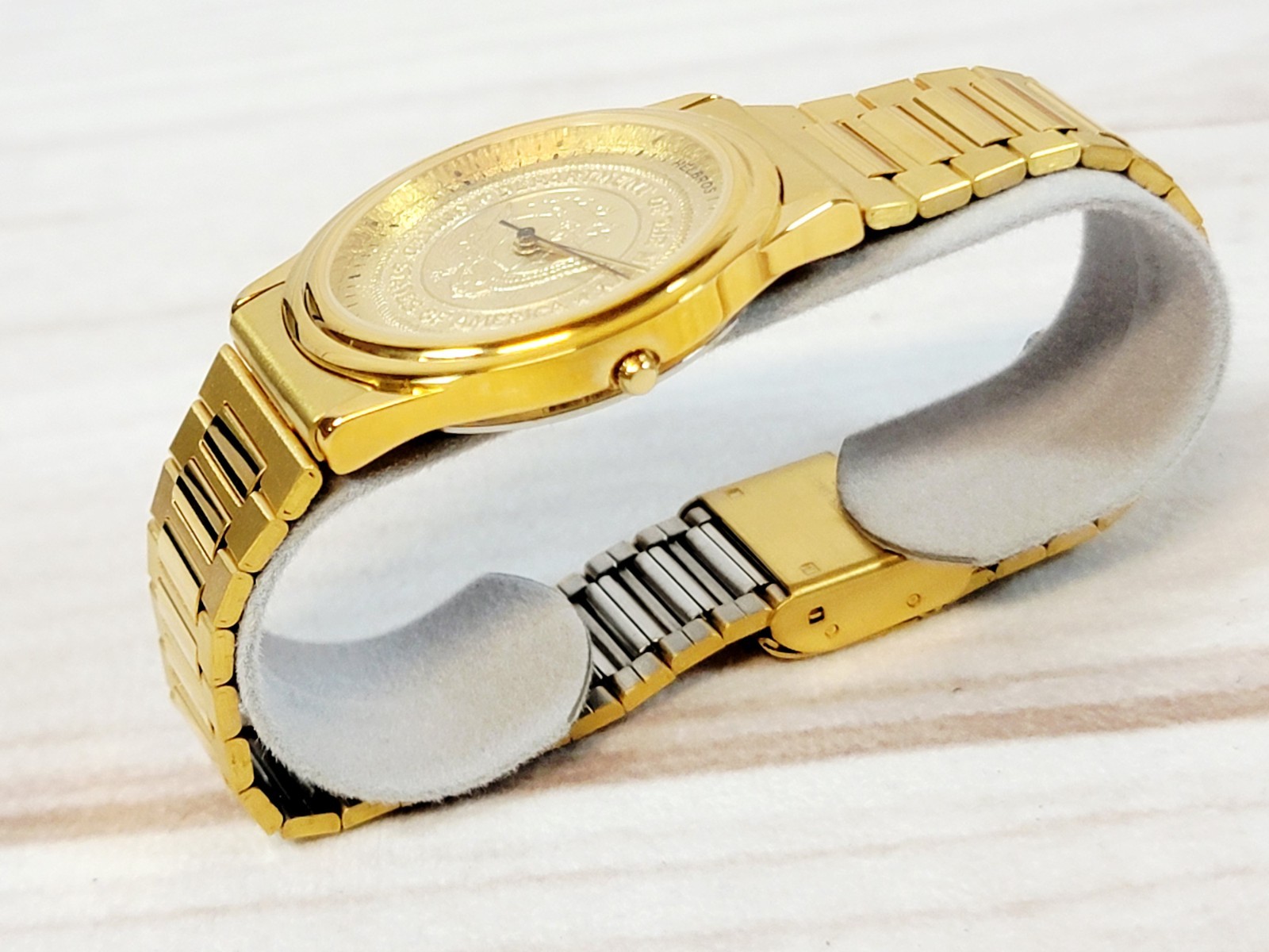 Vintage Helbros United States Department of the Navy Gold-Tone Wristwatch Men’s