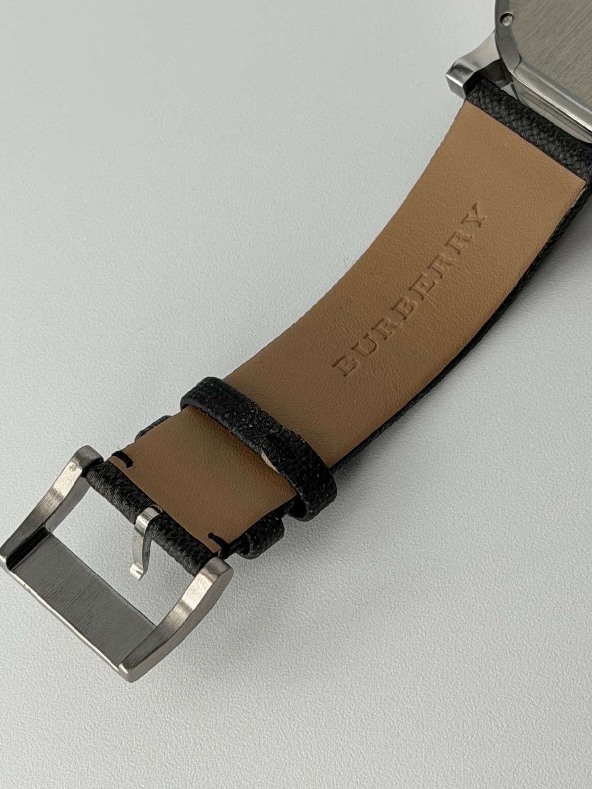 BURBERRY The City BU9359 Stainless Steel Black Dial 42 mm Wristwatch
