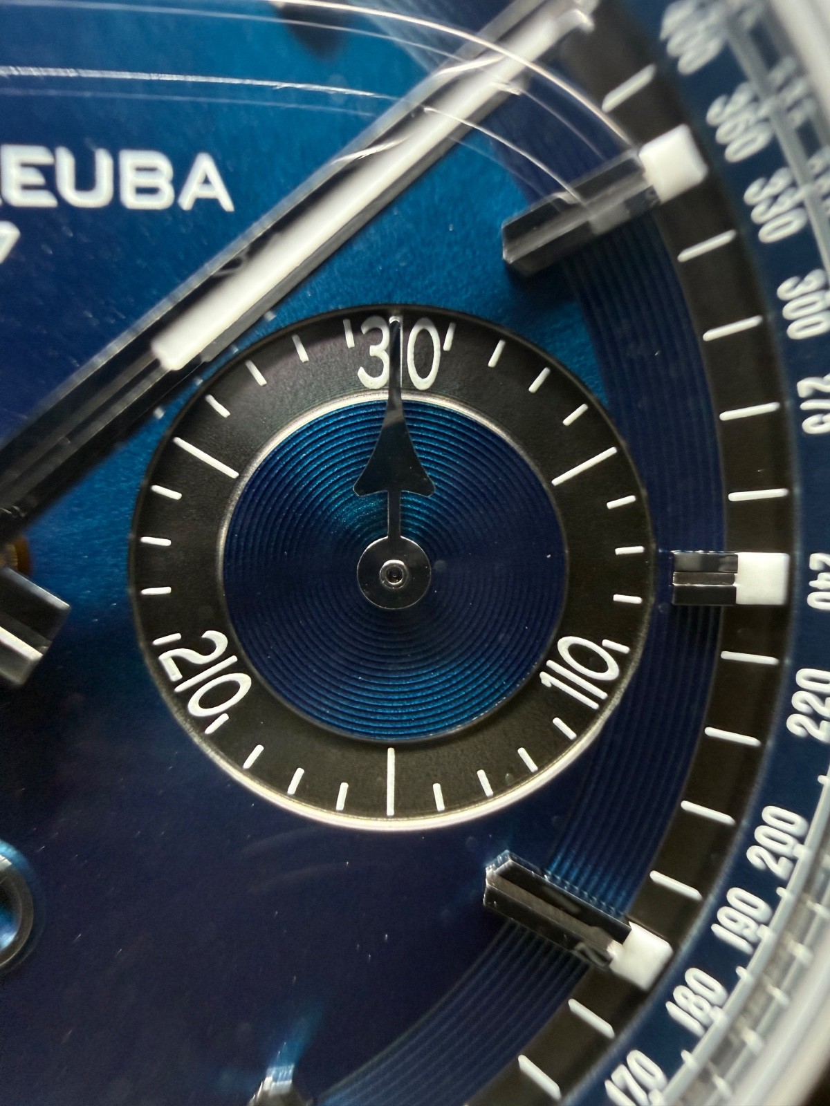 Favre-Leuba Chief Chronograph 00.20101.113.02.200, 41mm 2026 100mWR AutomaticNEW