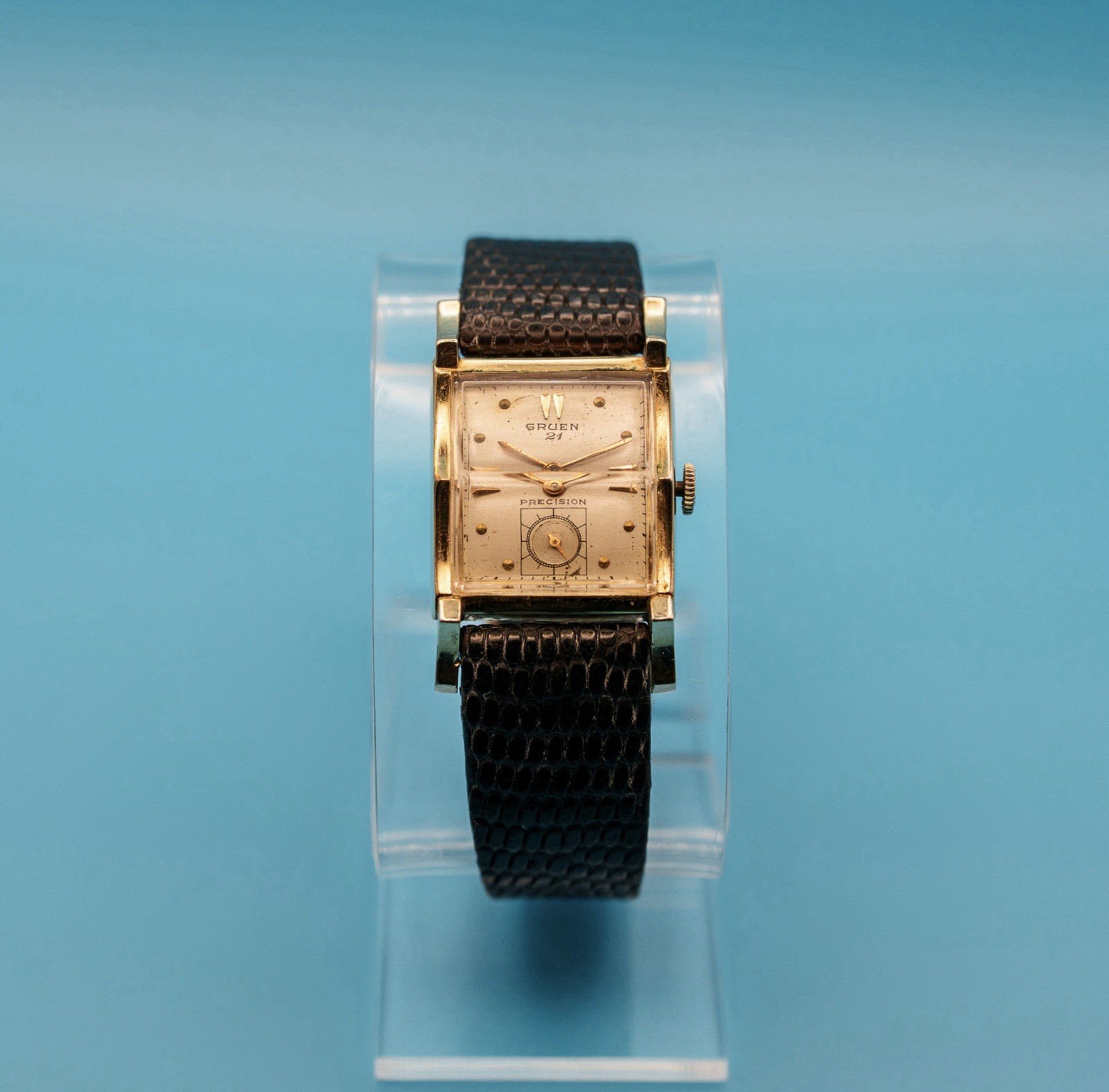 Vintage Gruen Precision 1950s Manual Wind Rect Watch Gold Black Leather. RUNNING