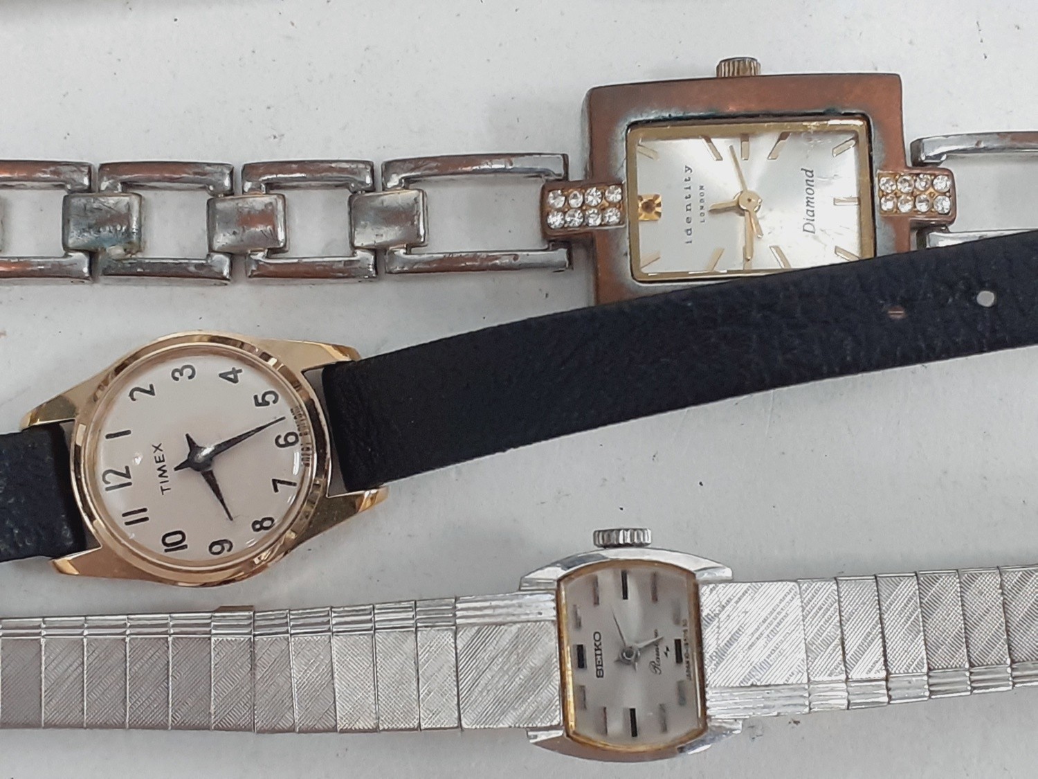 38 x Assorted Watch Collection Various Brands, Styles Sizes Spares/ Repairs