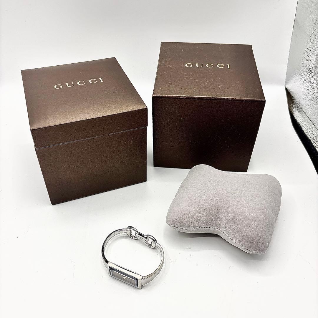Gucci 1500L GG Dial Bangle Quartz Watch Women Used