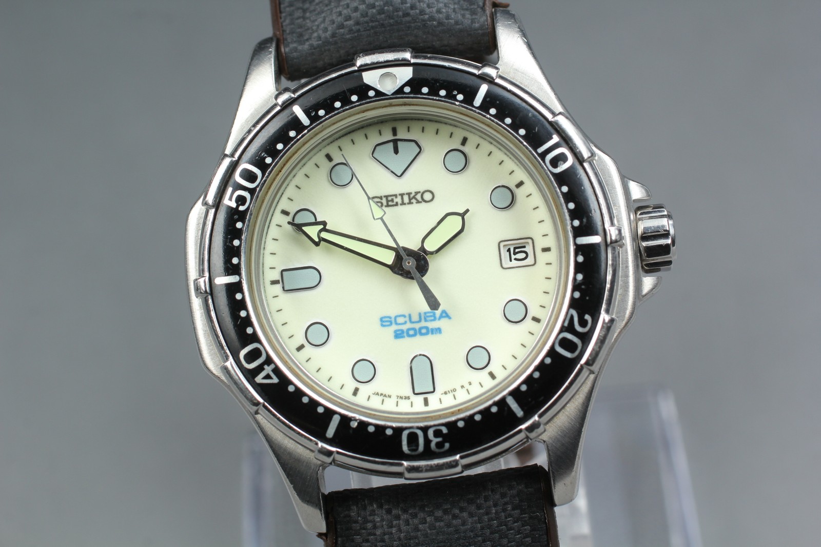 Vintage 1994 SEIKO SCUBA AIR Diver’s 7N35-600A Qz Date 39mm Luminous Men’s Watch