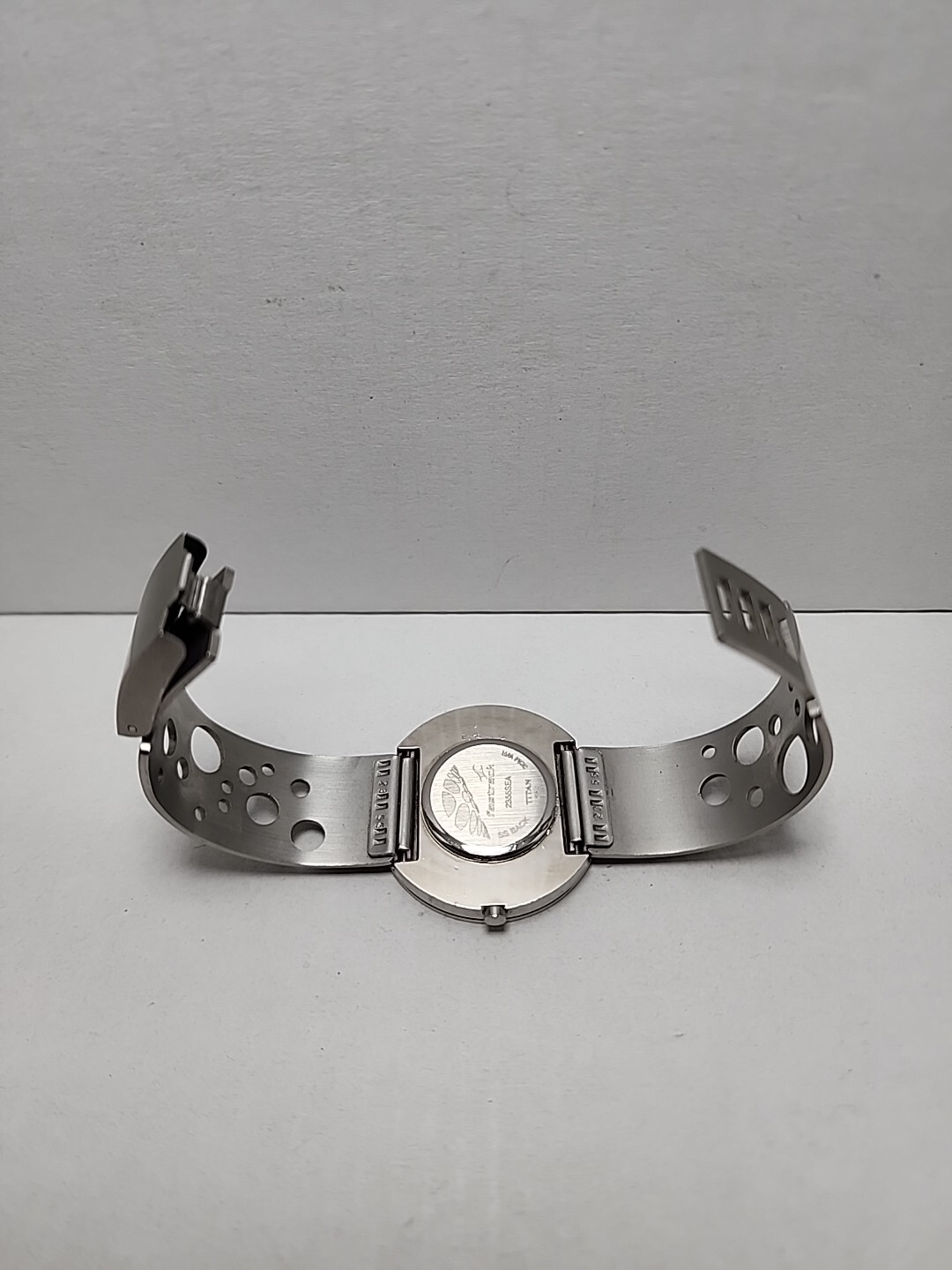 Womens Vintage Fastrack Titan Stainless Steel 2355SEA India Watch New Battery