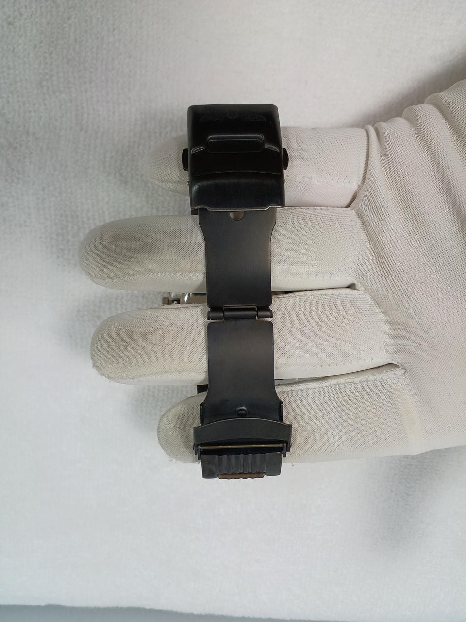 AVIREX Quartz Analog Wristwatch AX005M