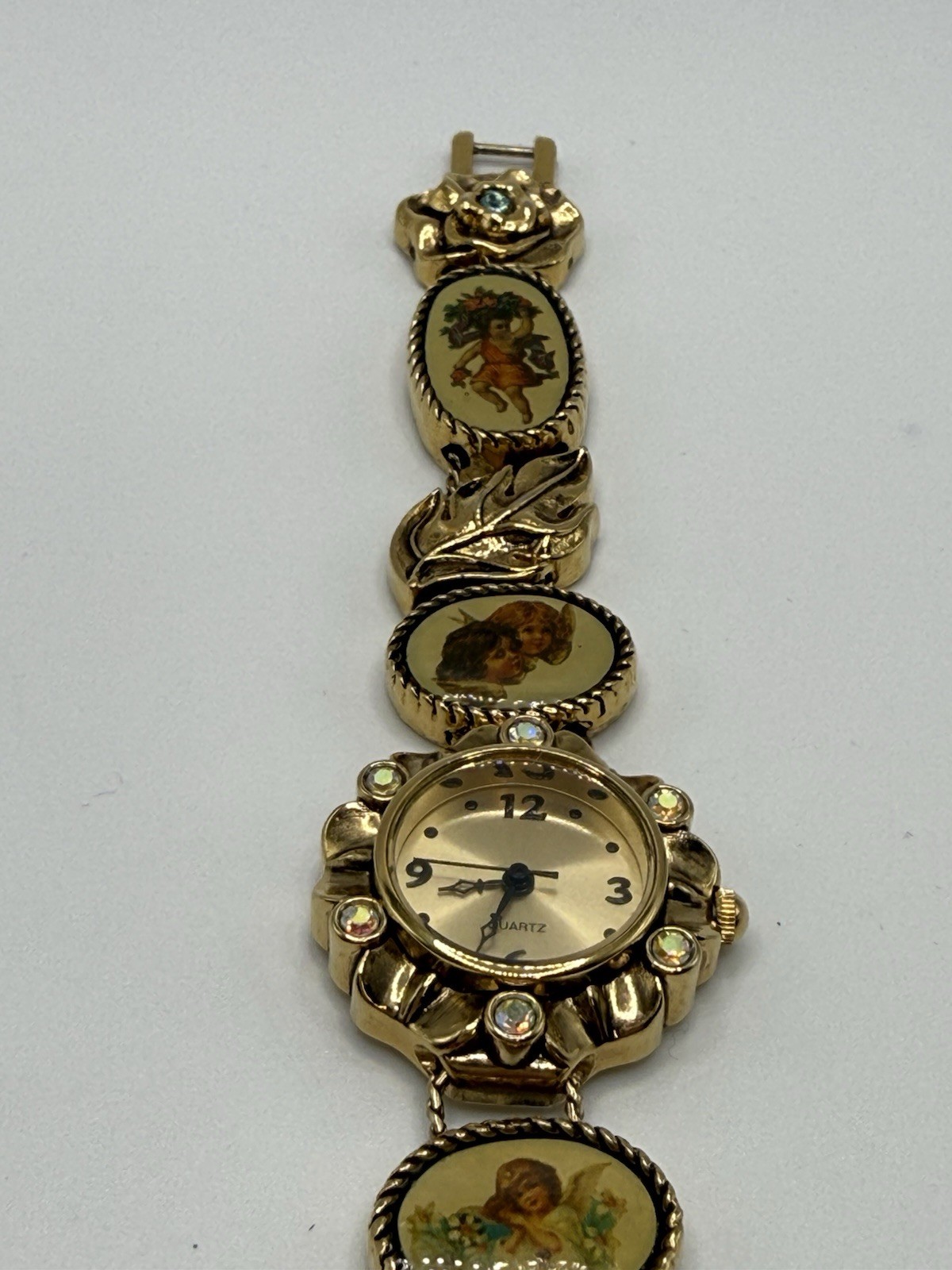 Vintage Gold Color Cherub Womens Watch in Excellent condition. F49369-1/P