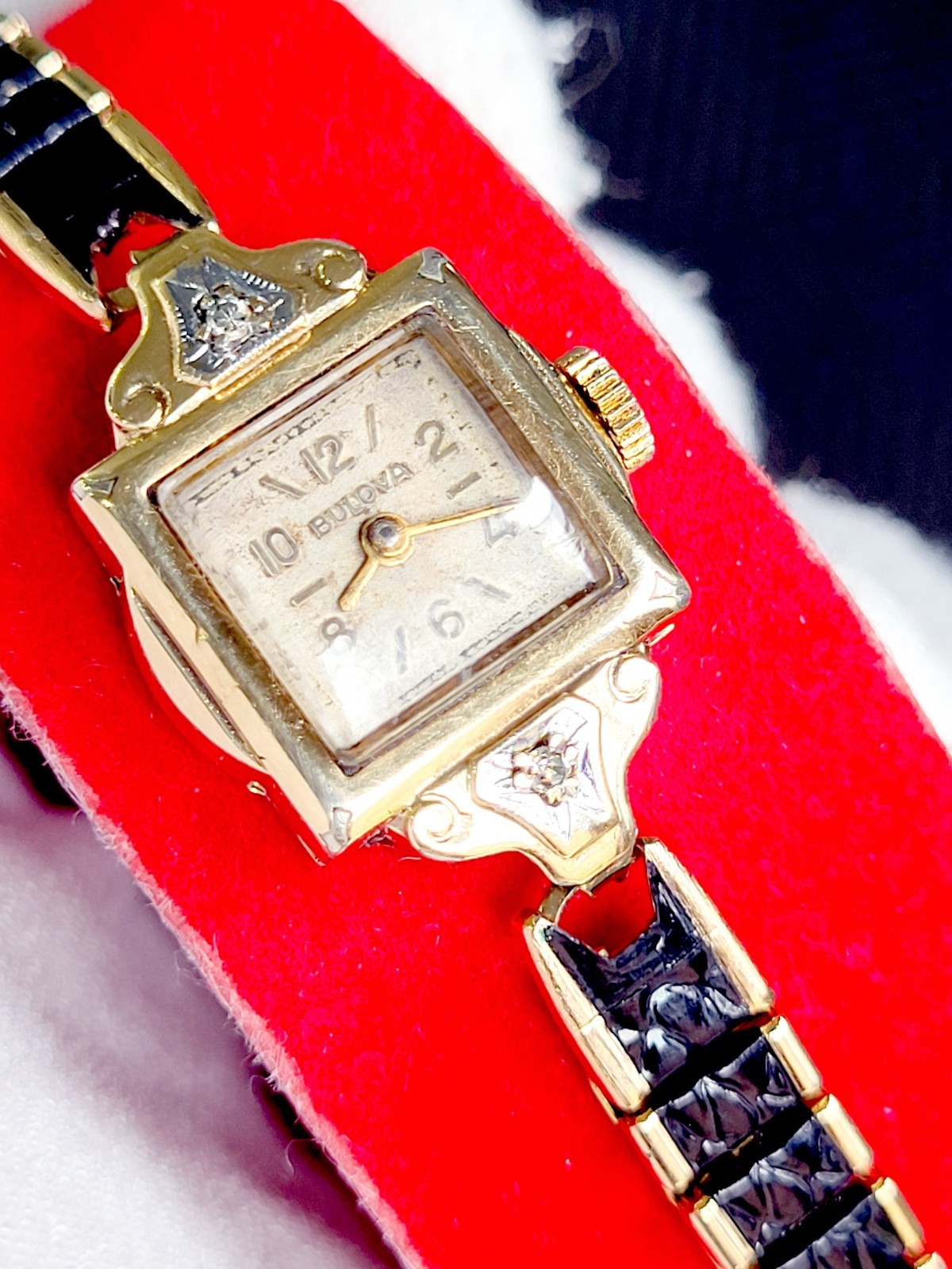 Bulova Ladies Diamond Watch 10K Gold Filled Art Deco Cocktail Vintage 1940 RUNS