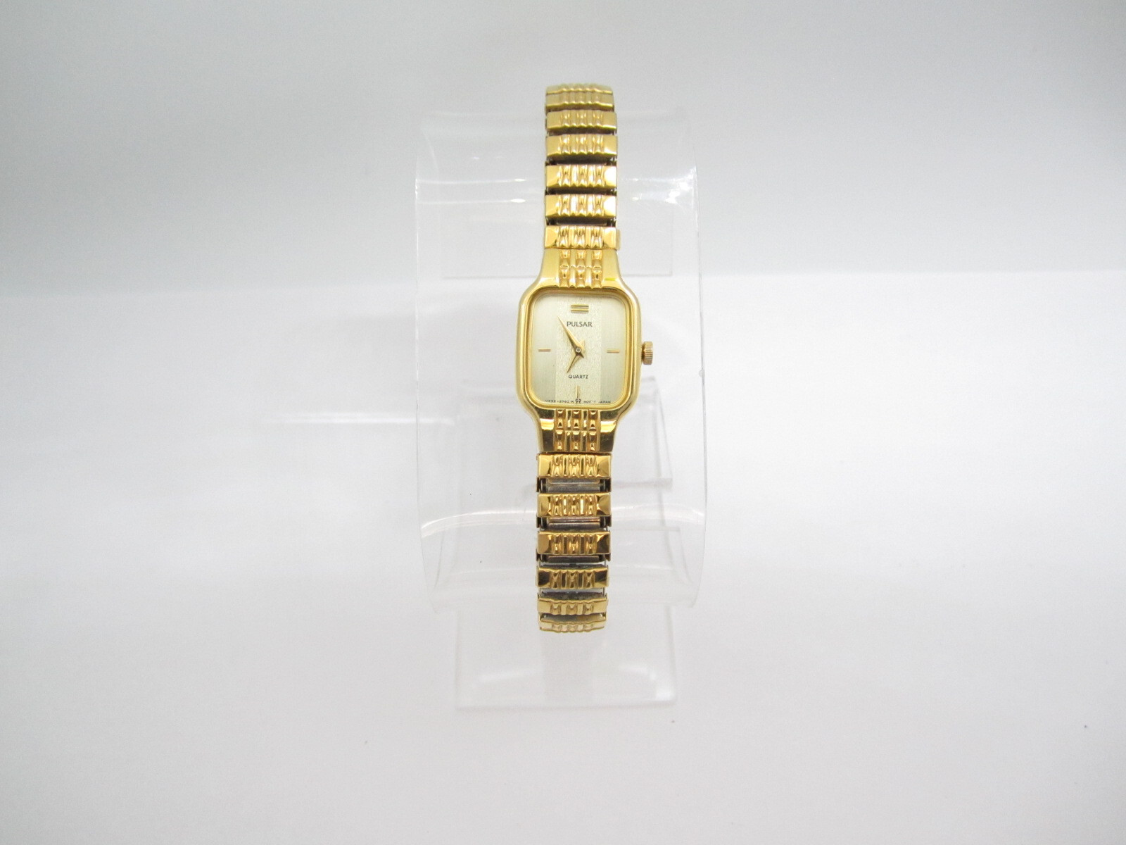 Women Pulsar Quartz WR Analog 15mm Dial Causal Tank Style Watch (G660)