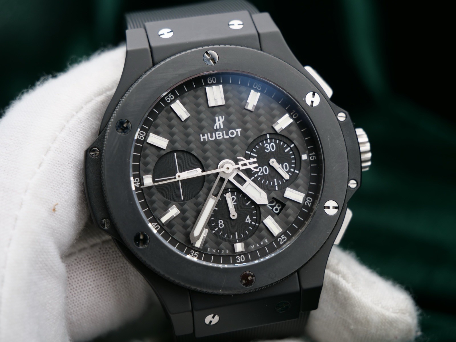 Hublot Big Bang Black Magic Carbon Fiber Dial Ceramic 301.CI.1770.RX B &P 2021