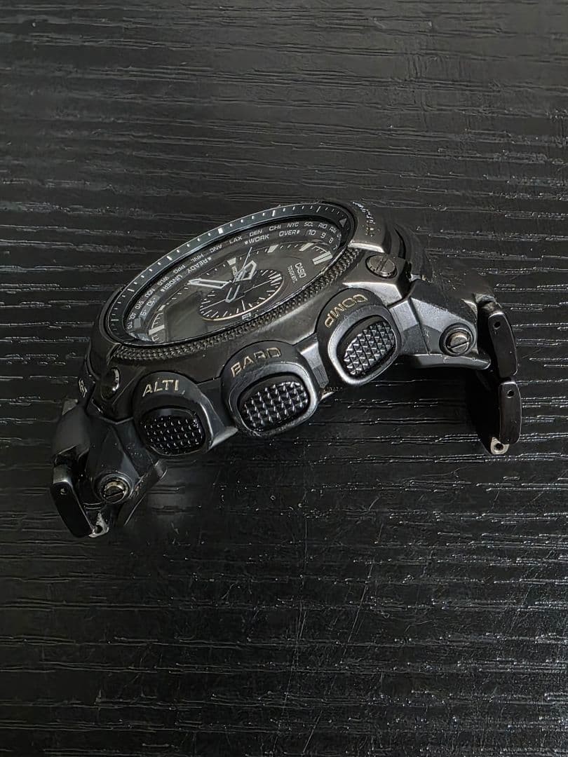 CASIO Pro Trek PRW-5000YT