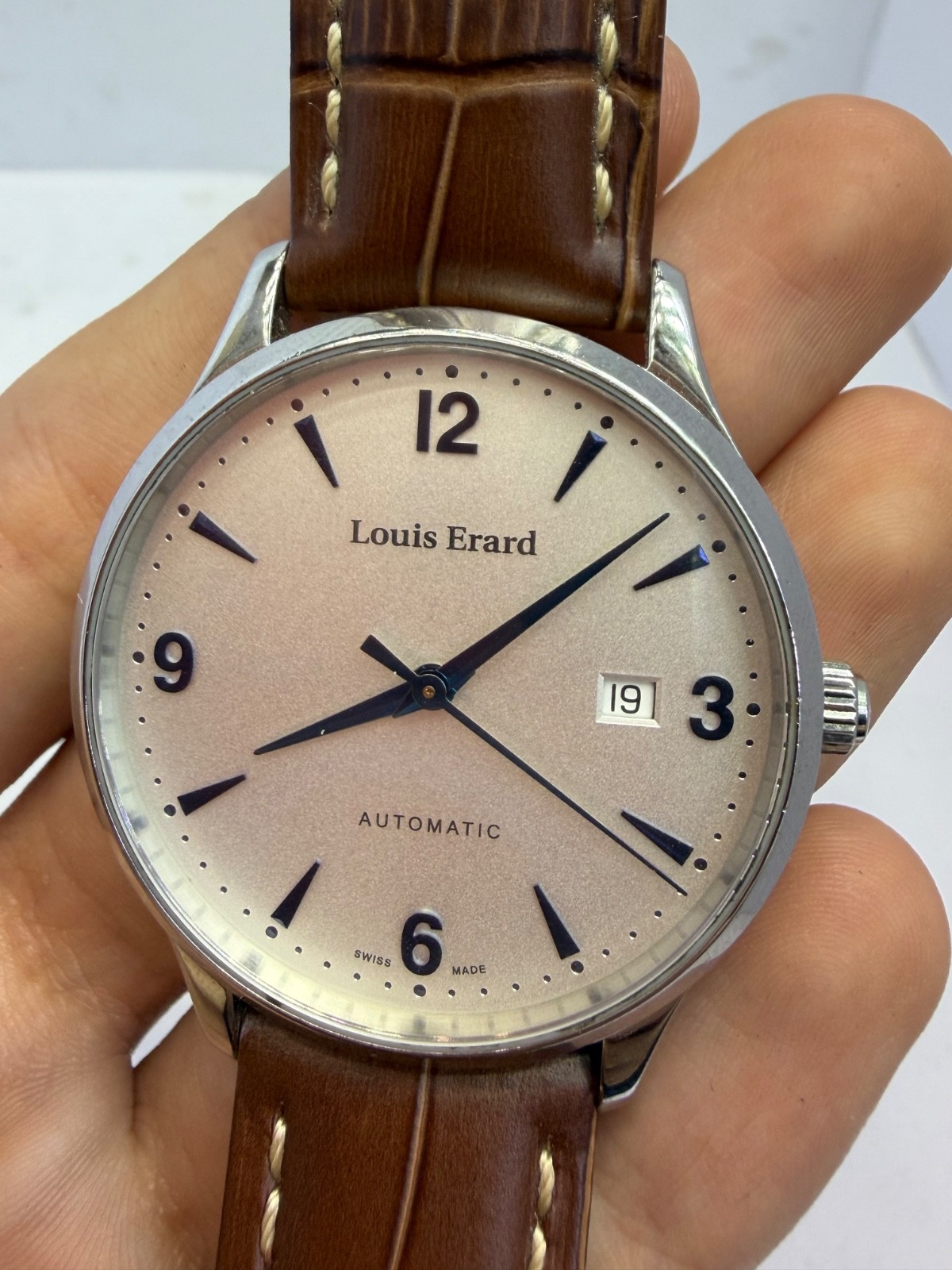 Louis Erard Automatic Swiss Made Men’s Watch Silver Dial Date Leather Strap