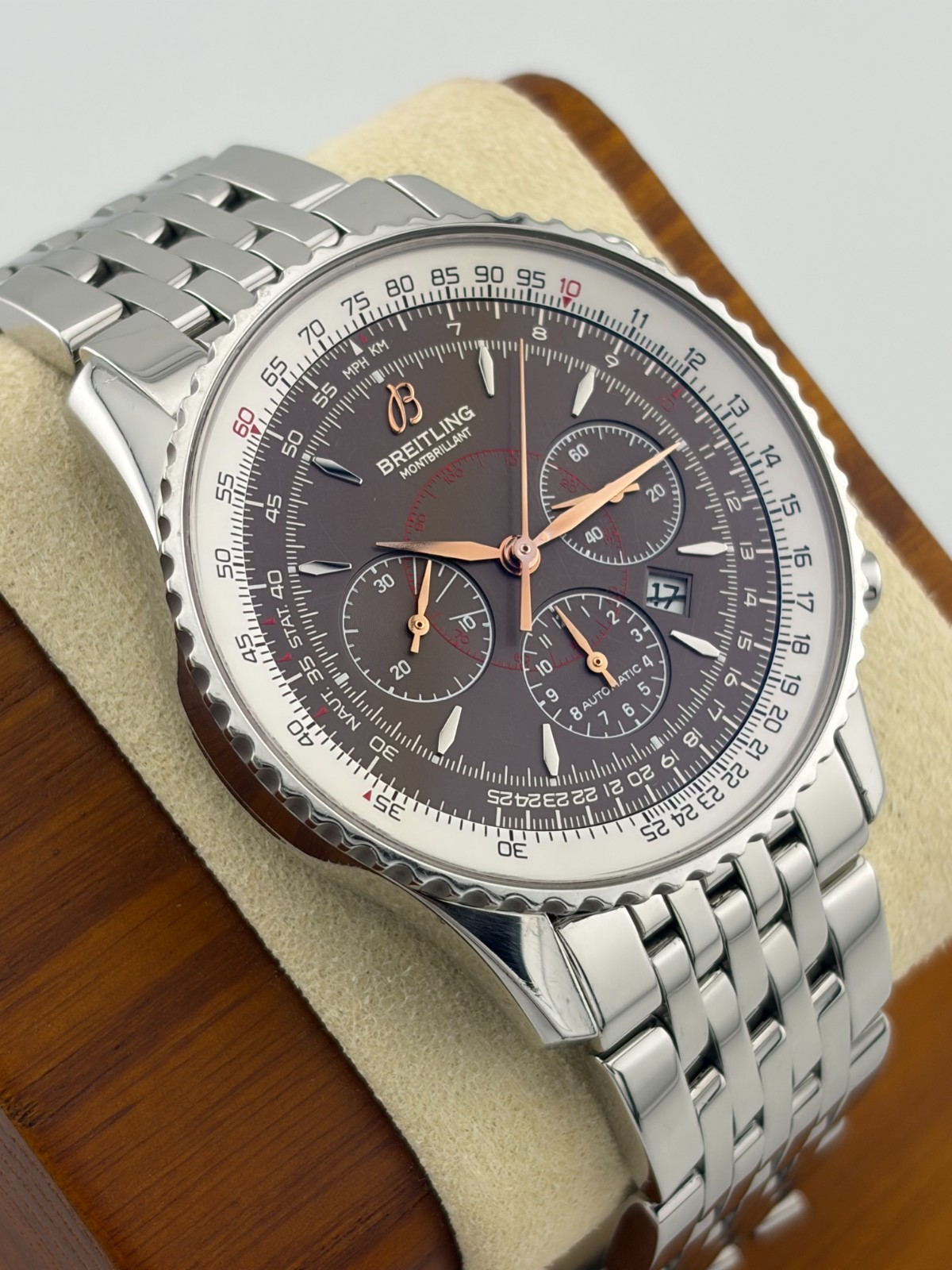 **RARE ‘COFFEE’ DIAL w/ ROSE GOLD HANDS Breitling Navitimer Montbrilliant A41370