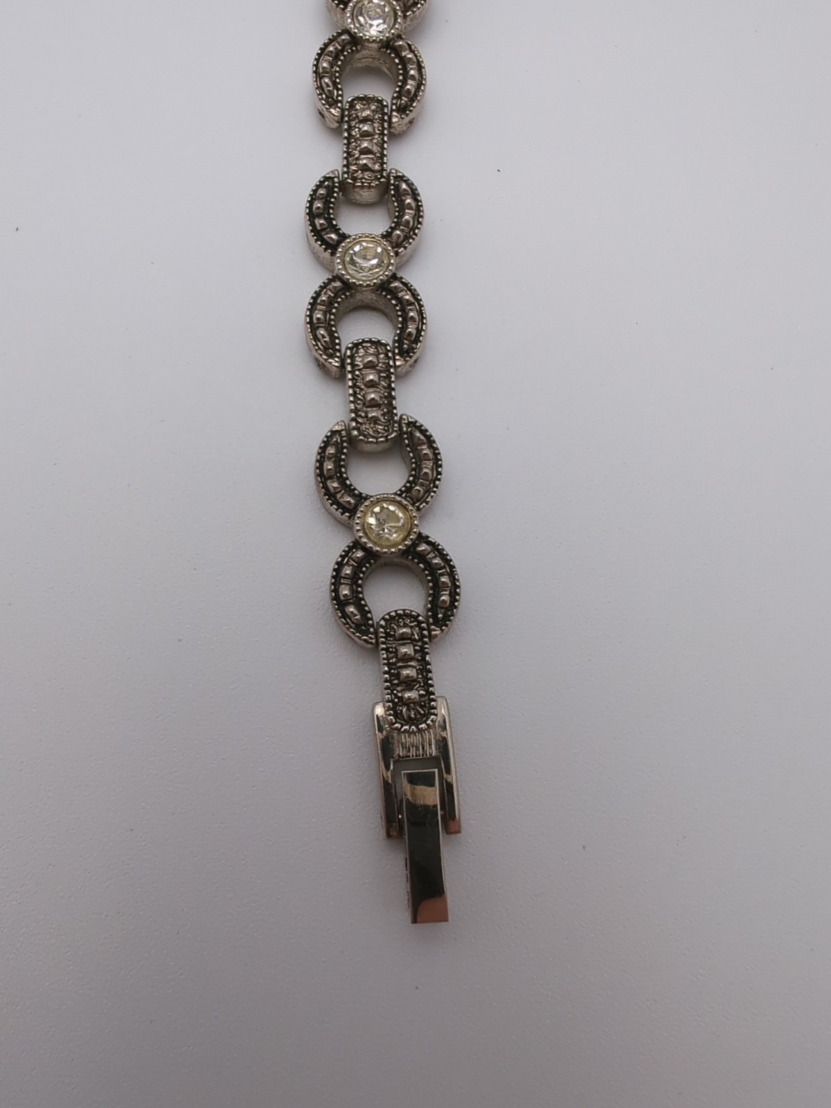 Ladies Quartz Watch Marcasite 23mm Oval Dial New Battery Works La Express