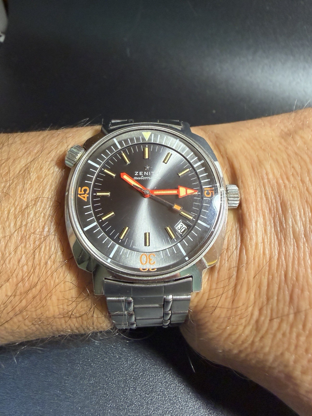 ZENITH Super Sub Sea A3635 Diver Automatic Gay Brothers Vintage 1970 Near NOS
