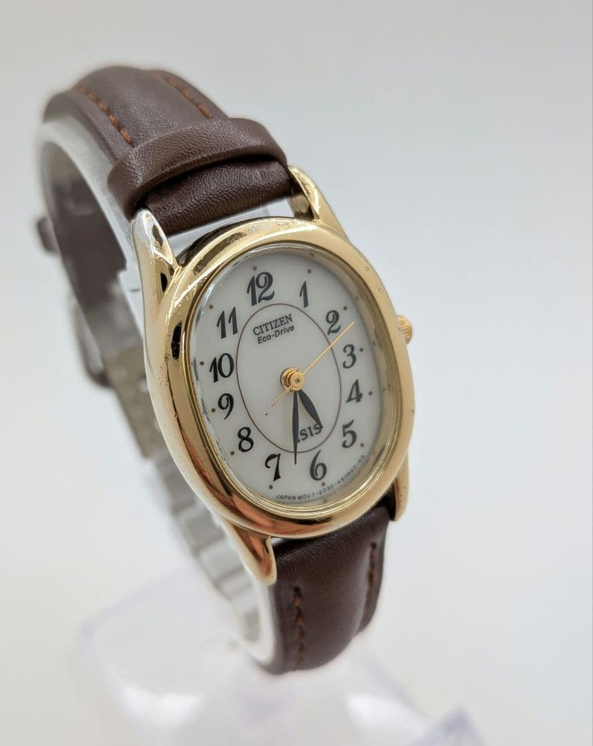 Citizen Eco-Drive ISIS E030-K16539 Solar Watch