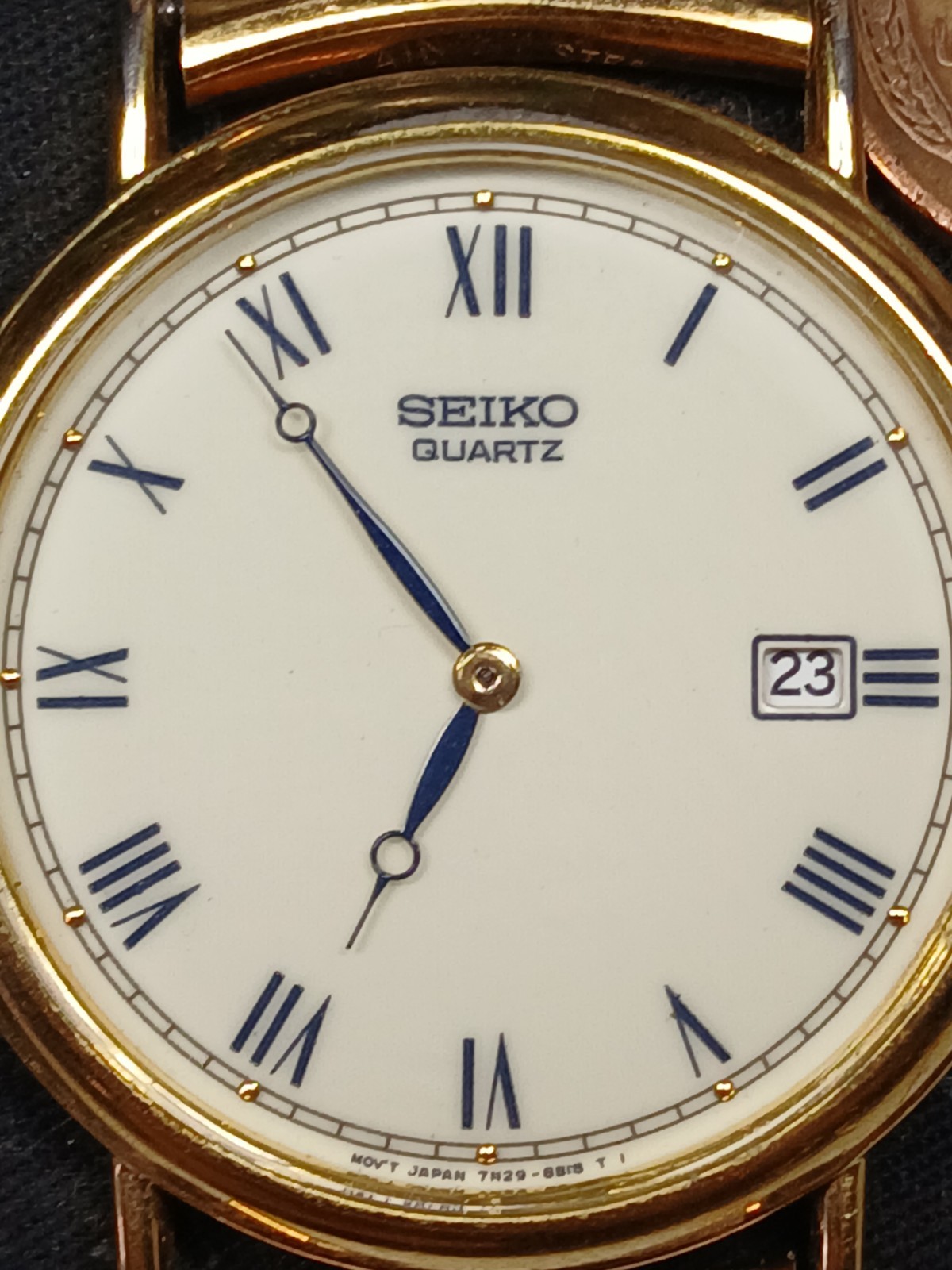 Seiko 7N29-8A09 Gold Tone Mens Formal Quartz Watch