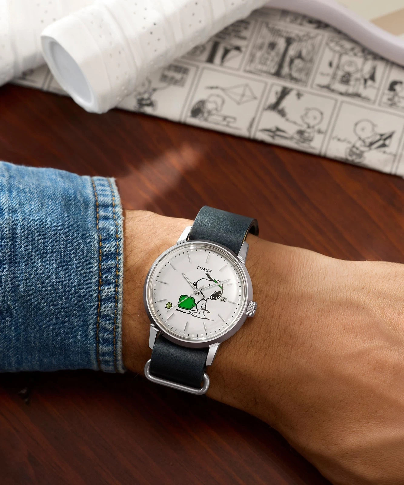 Peanuts® x Timex Marlin® Snoopy Pickleball 40mm Leather Strap Watch TW2Y50500