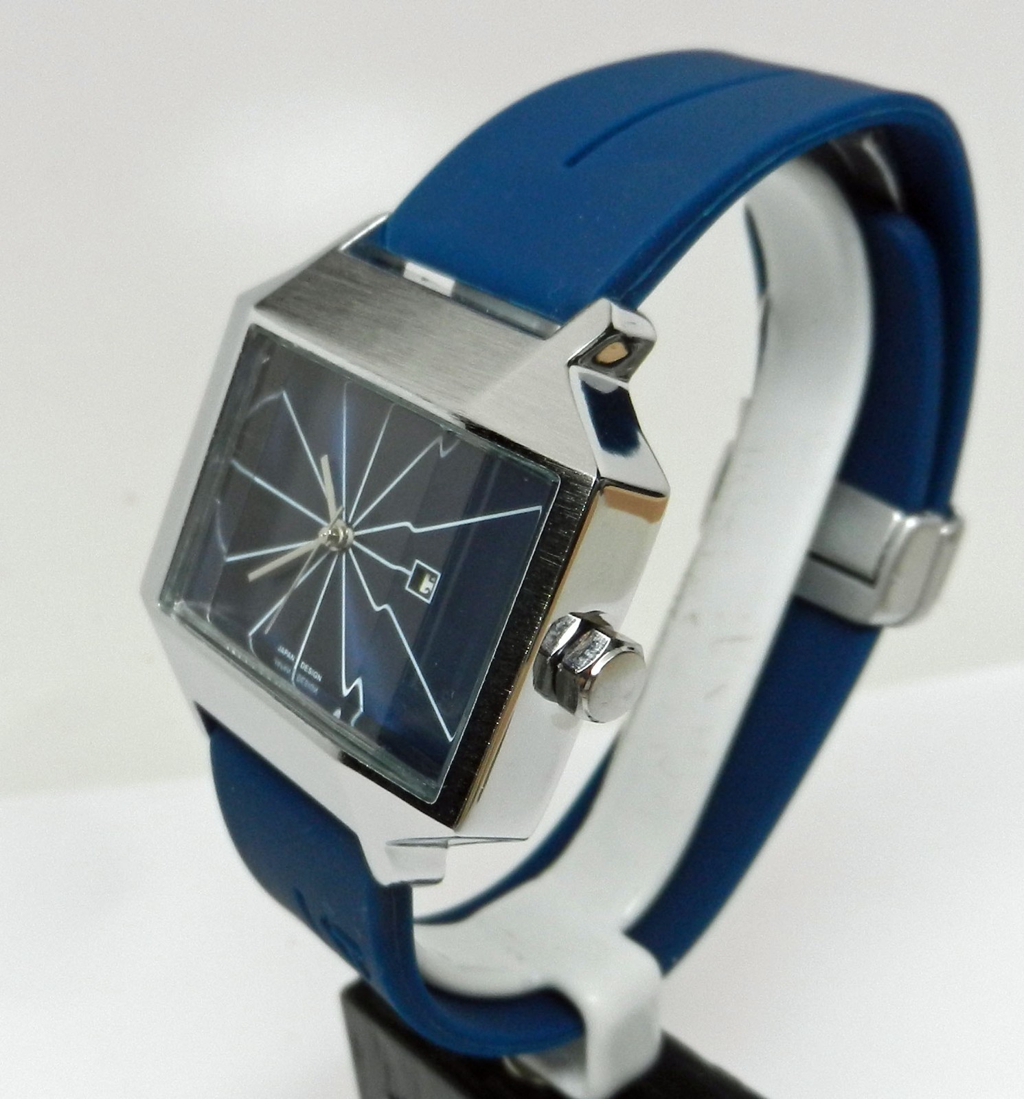 Men’s Remaster02 40mm Rectangular Blue Dial Brushed Finish Faceted Crystal Watch