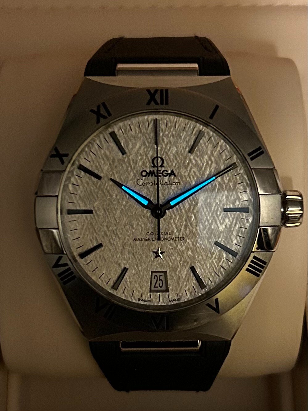 OMEGA Constellation 41Mm 131.12.41.21.06.001 Full Set w/ Box & Papers