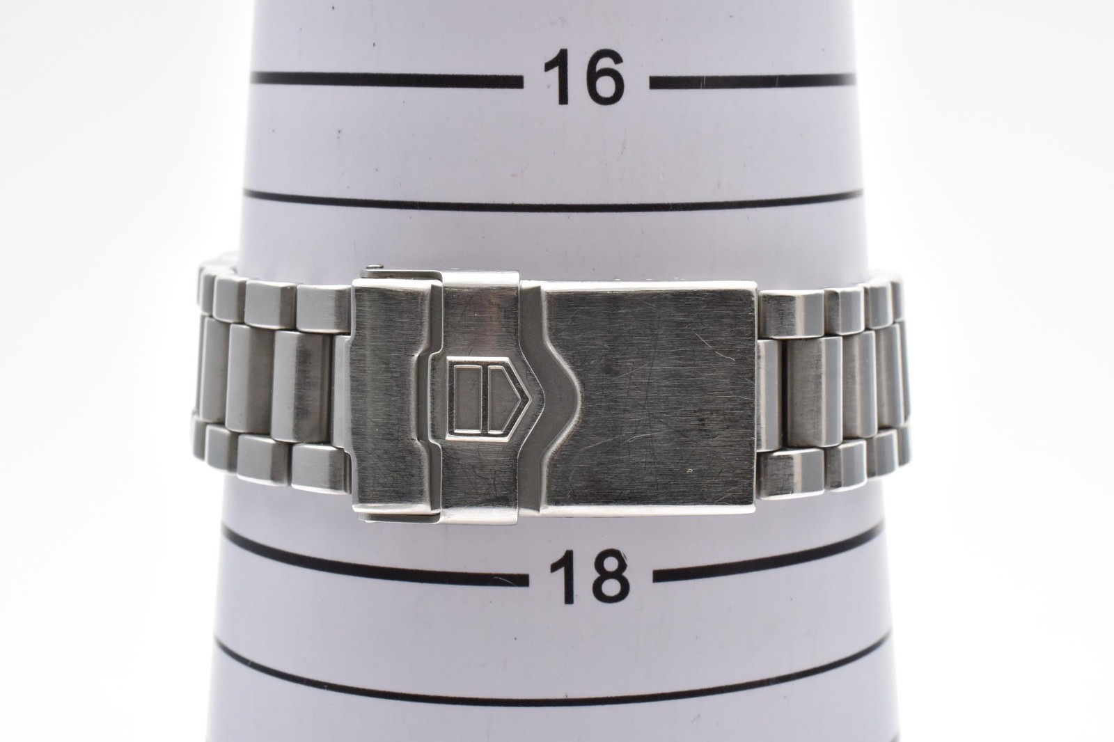 [Box] TAG Heuer Formula 1 WAC1110 Black Dial 39mm Men’s Quartz Watch JAPAN