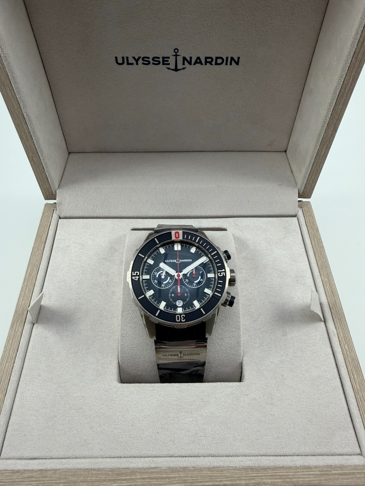 Ulysse Nardin Diver Chronograph Blue Men’s Watch – 1503-170/93