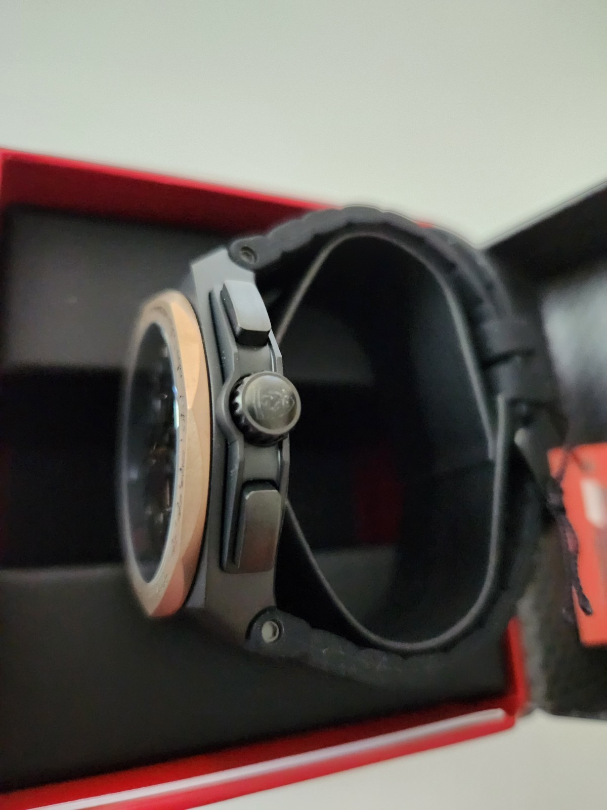 SCUDERIA FERRARI ASPIRE CARBON ALL BLACK LEATHER RUBBER BAND CHRONOGRAPH WATCH