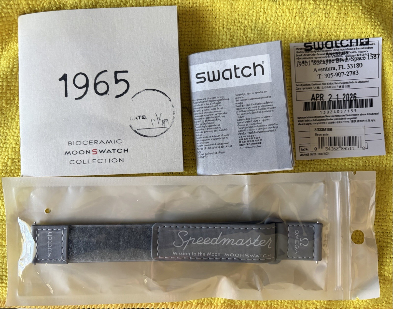 Swatch MoonSwatch Mission to the Moon 1965 Bioceramic Quartz Chrono 42mm