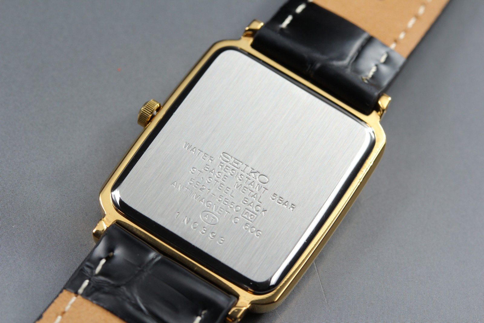 [Near MINT] Seiko Spirit 5E21-5B50 25mm Gold Tank Men’s Quartz Watch From JAPAN