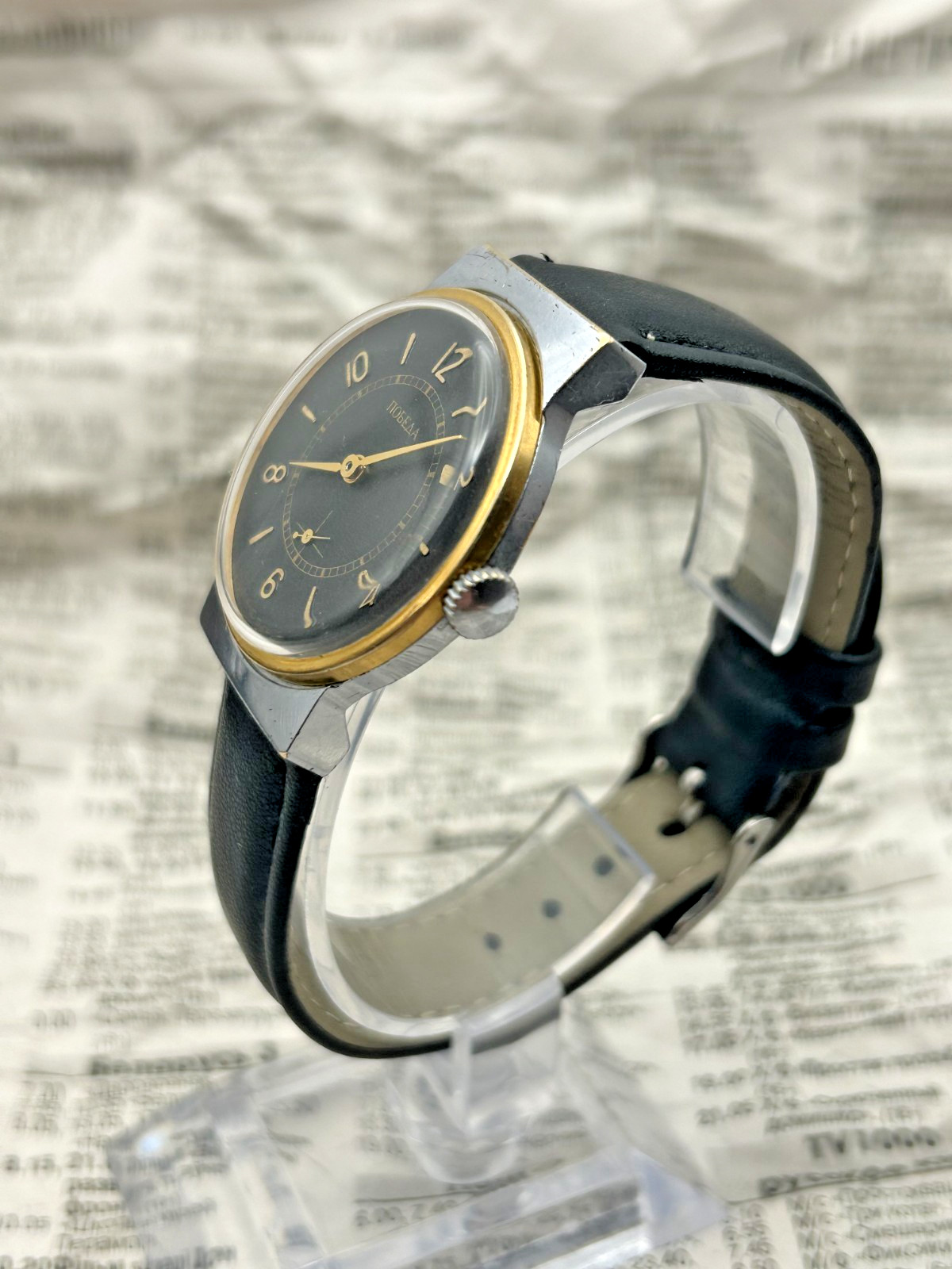 Vintage Soviet Pobeda (Победа) Black Dial Mechanical Watch | ZIM 2602 | 15 Jewel