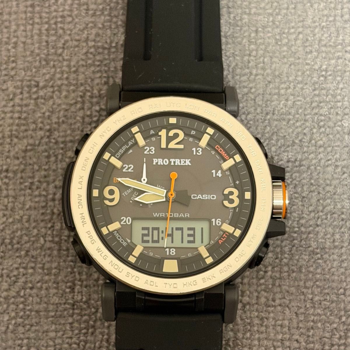 Casio PRO TREK PRG-600-1JF Tough Solar Watch