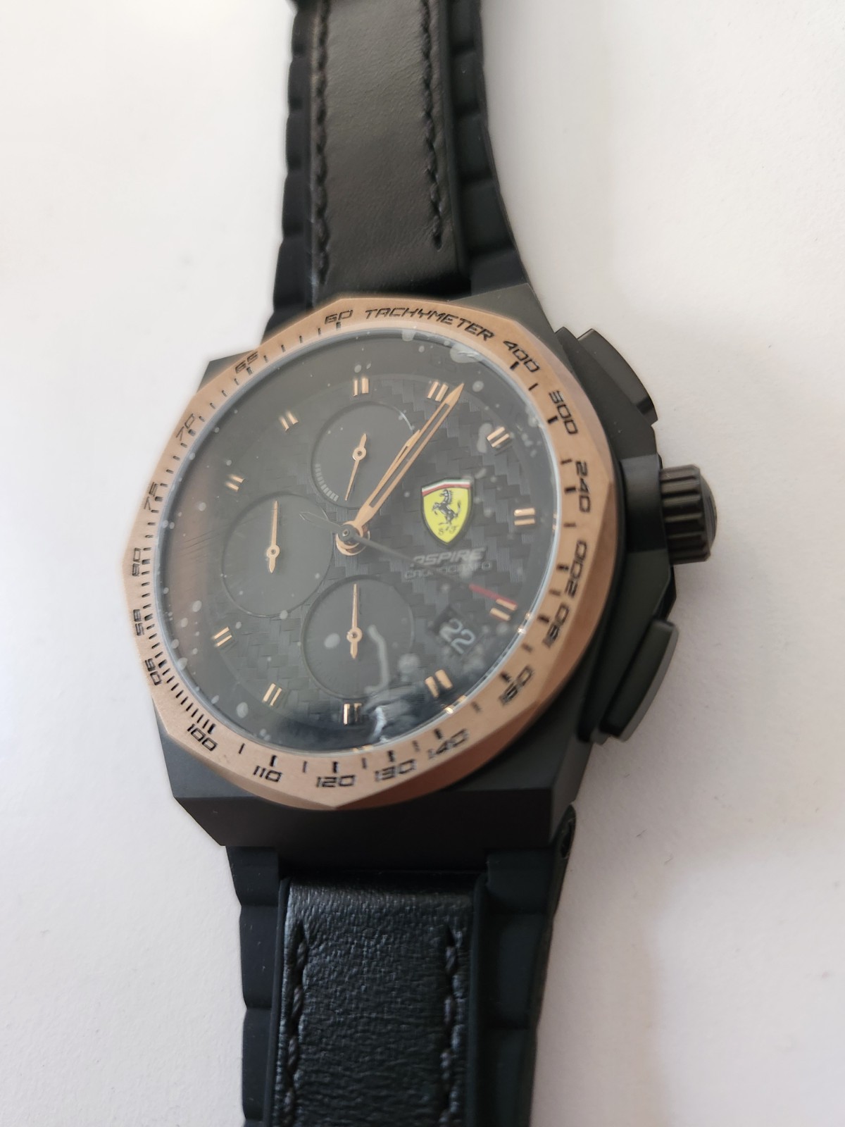 SCUDERIA FERRARI ASPIRE CARBON ALL BLACK LEATHER RUBBER BAND CHRONOGRAPH WATCH