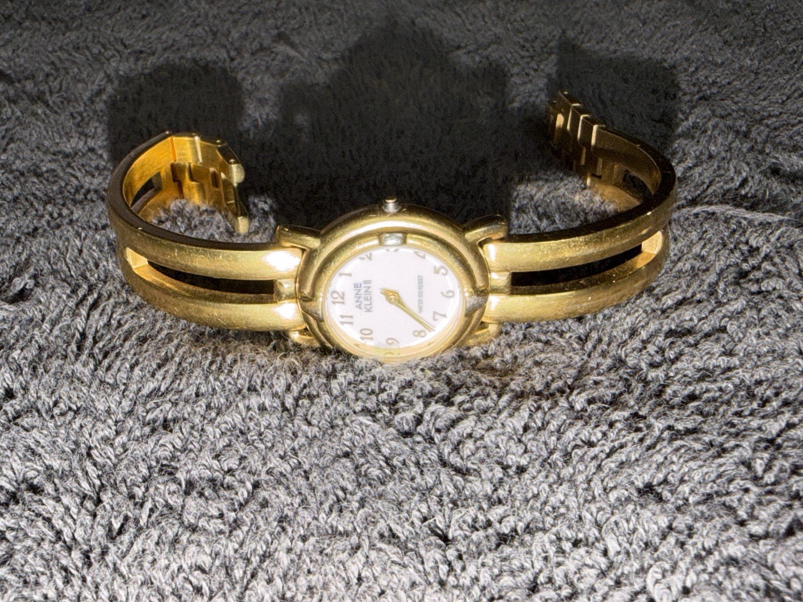 Vintage Anne Klein II Women’s Quartz Analog Watch Gold Tone White Dial