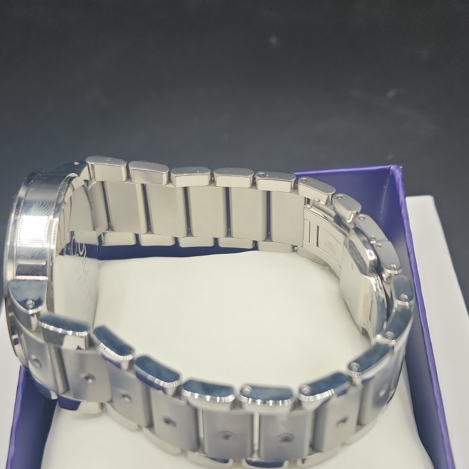 Movado SE Pilot Men’s 42mm Silver Dial Quartz Stainless Bracelet Date Box