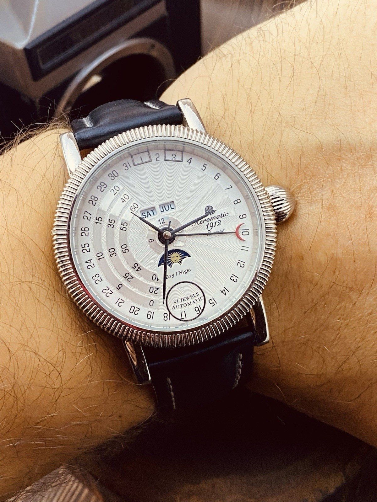 AEROMATIC 1912 GERMANY A1281 STAINLESS STEEL GENUINE LEATHER WRISTWATCH #7358