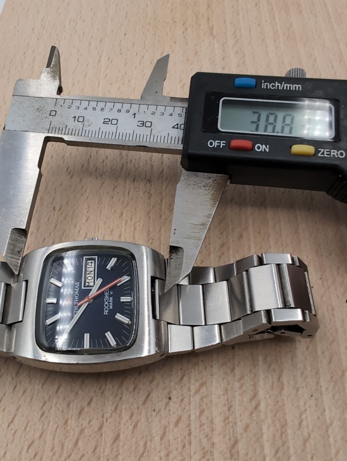 Vtg Roamer Rockshell Mark V Made For Seth Thomas Automatic Watch