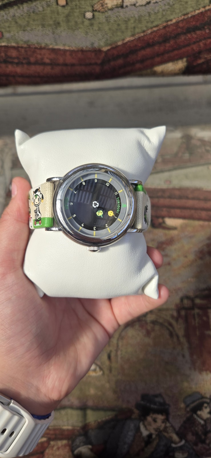 TOKIDOKI 2008 eco solar analog watch w/ box and papers