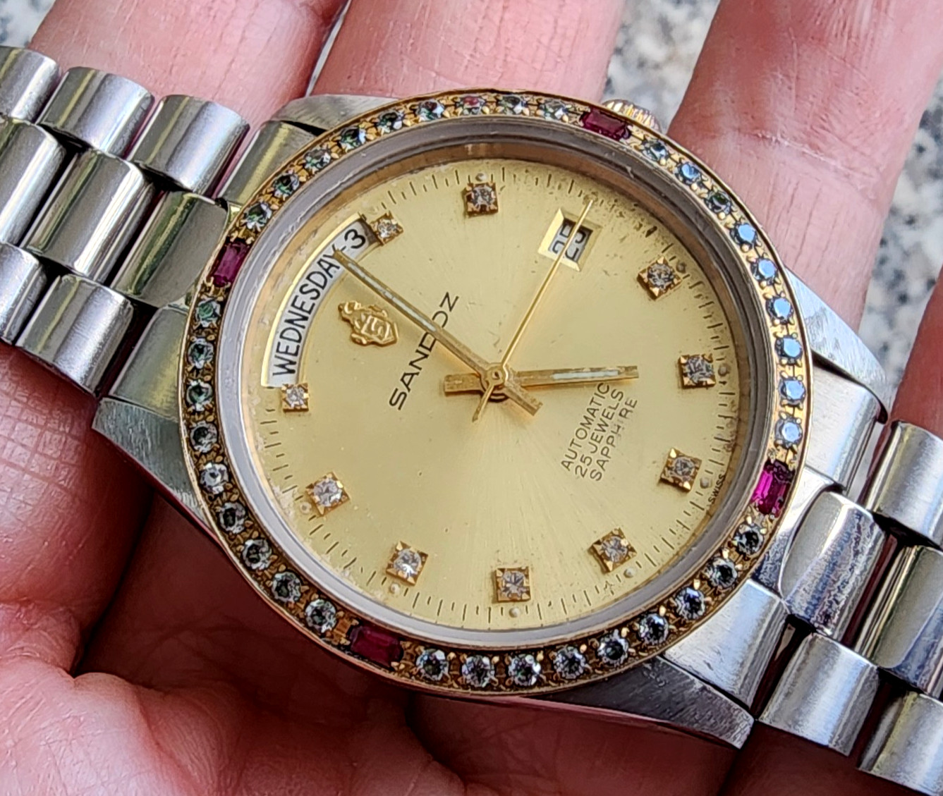 Rare Vintage Sandoz Automatic ETA Movement Gents Gold Dial Day Date Style 2834-2