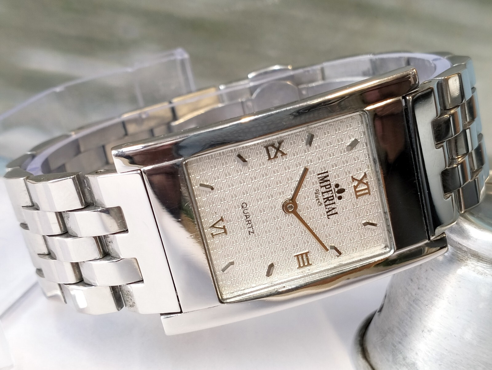 IMPERIAL GENEVE QUARTZ TEXTURED SILVER DIAL 2505 SWISS MEN’S FULL WORKING VTG.