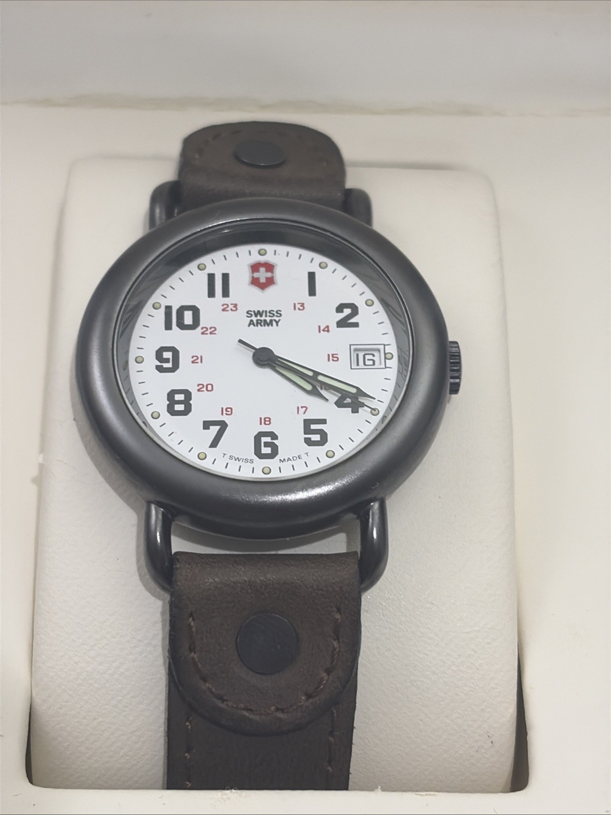 Victorinox SWISS ARMY Watch Men’s CAVALRY White Dial With/ Box,New Battery!