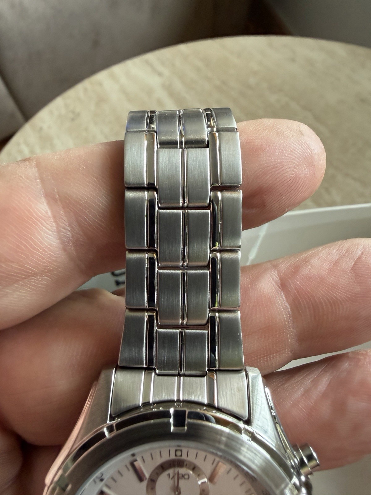 Seiko White Men’s Watch – SNDC35. ( never worn) with paper work