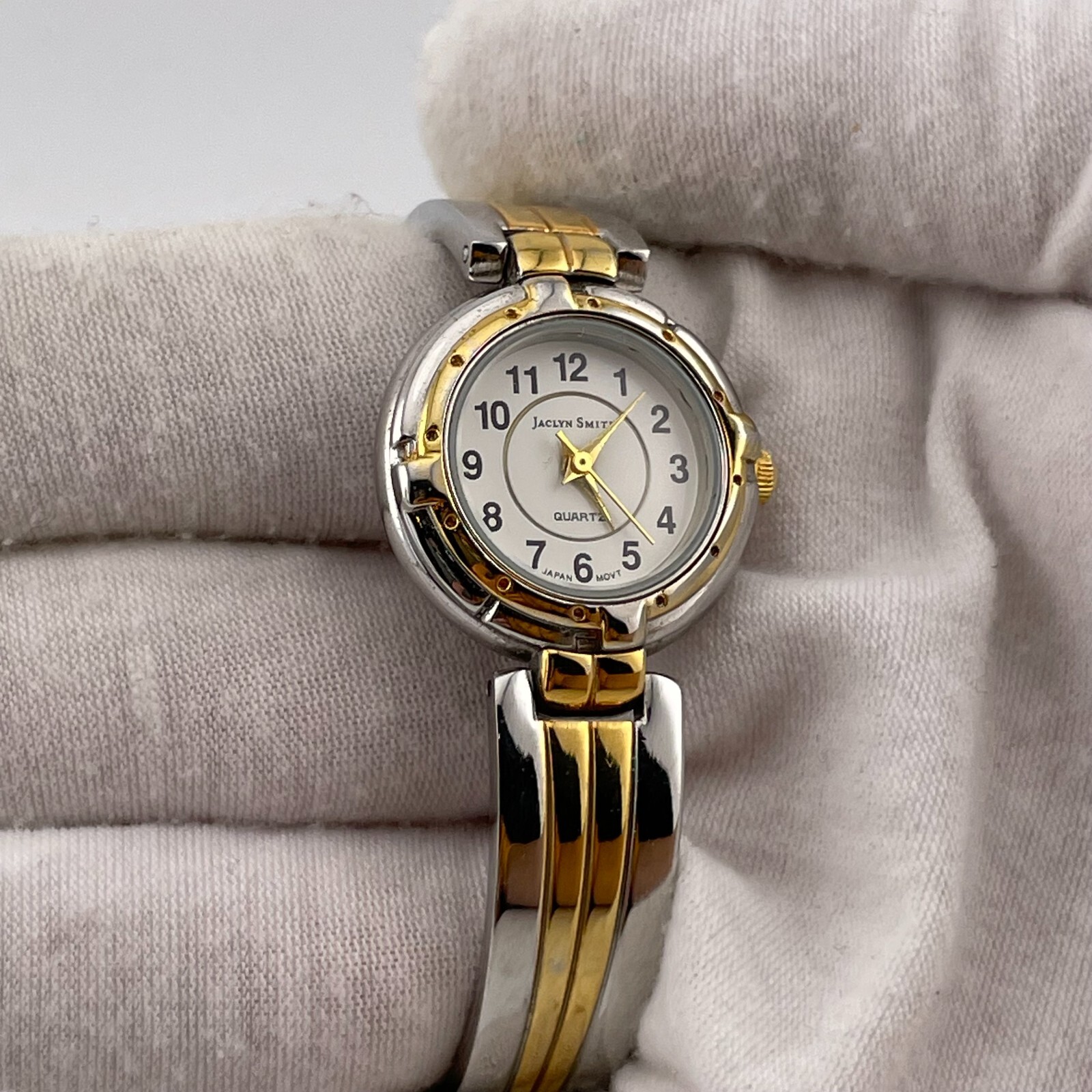 Jaclyn Smith Watch Womens 24mm Two Tone Case Band Quartz Analog Three Hands