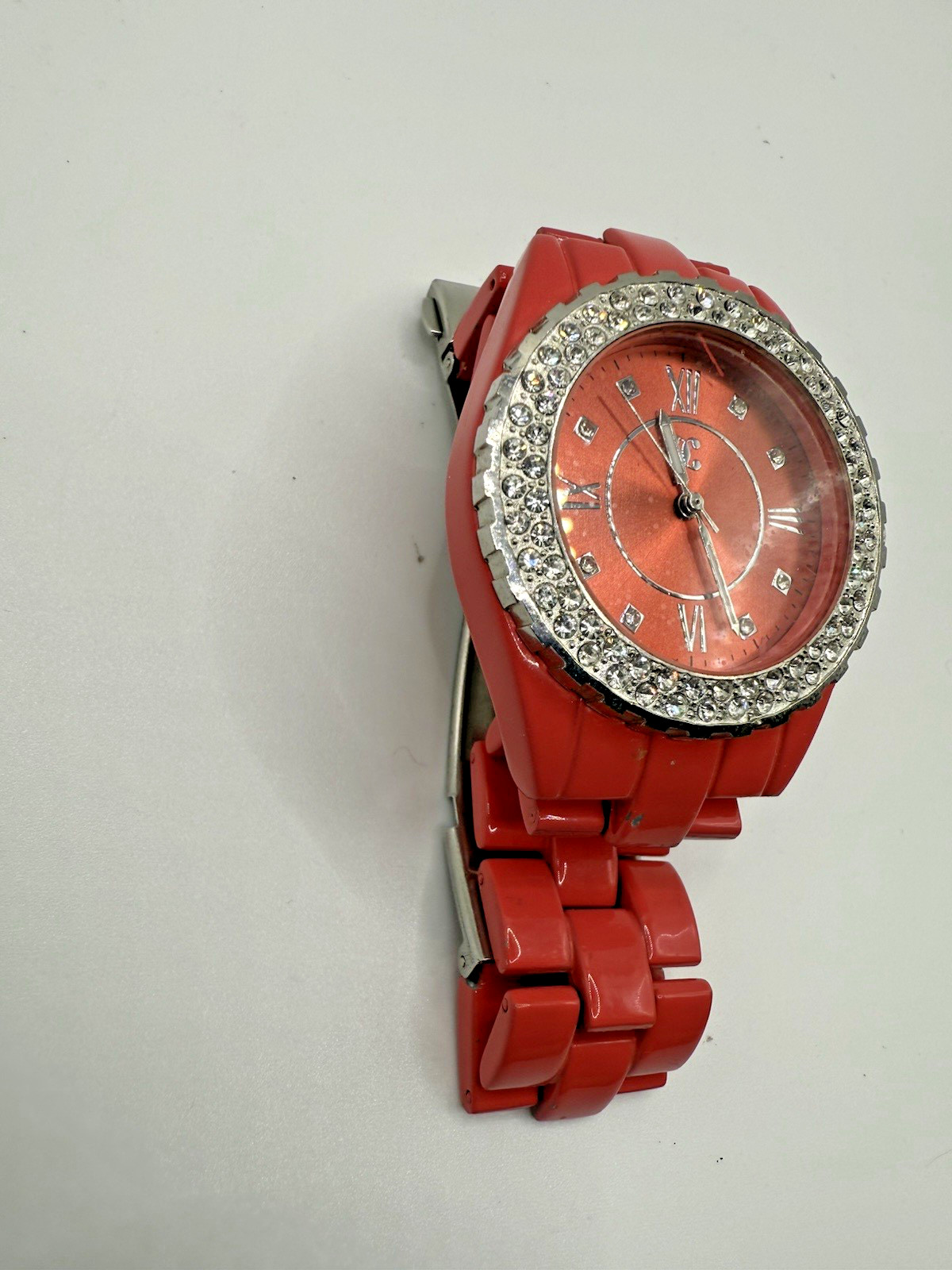 Fashion Watch T10 Carambola in Red Polycarbonate T10-E001R