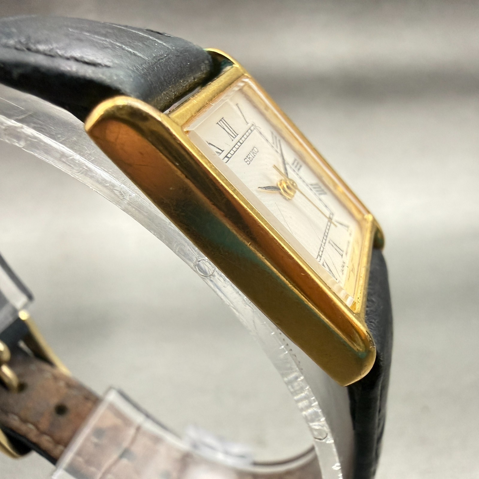 Seiko Watch Women 18mm White Dial Gold Tone Rectangle 1N01-5G40 New Battery VTG
